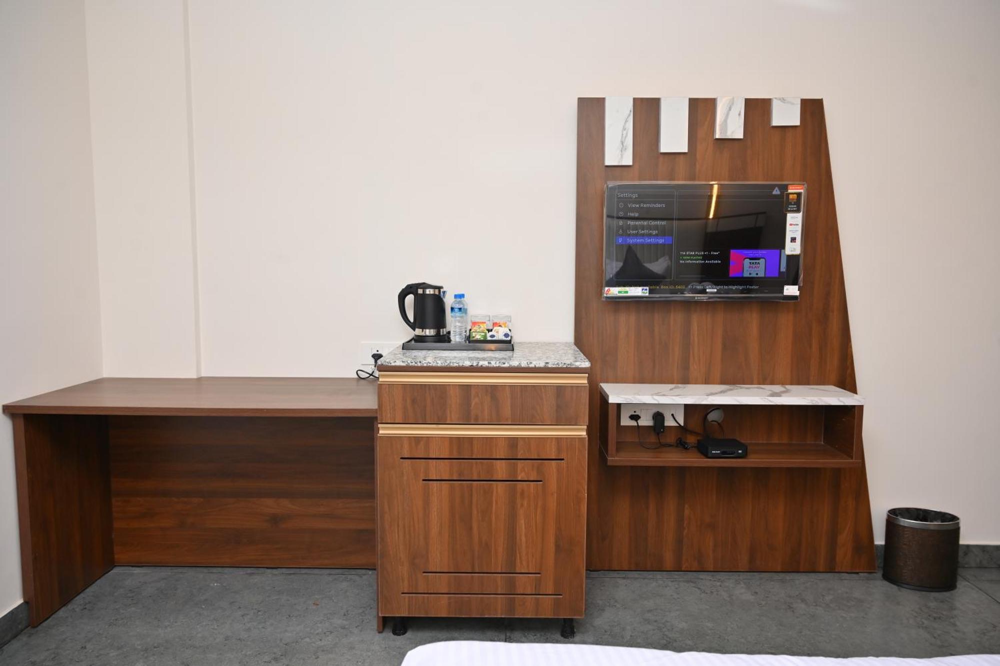 Hotel Shri Devi Comforts Inn Bhatkal エクステリア 写真