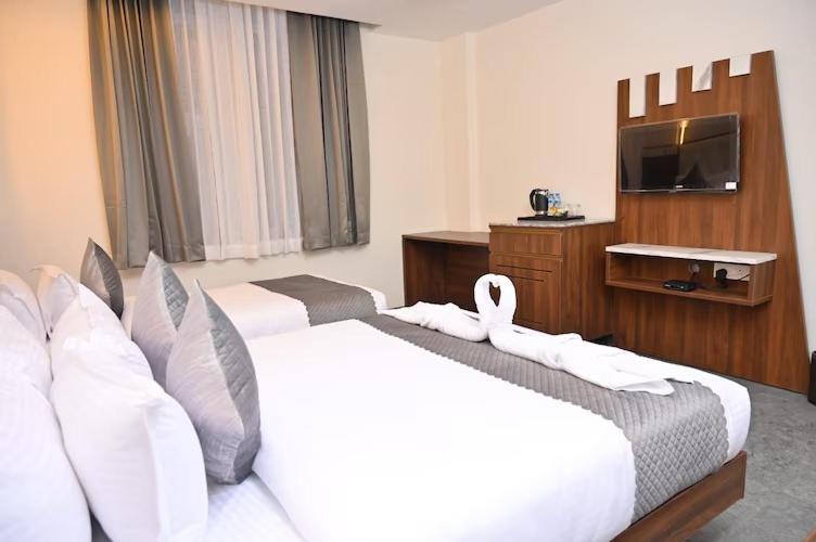 Hotel Shri Devi Comforts Inn Bhatkal エクステリア 写真